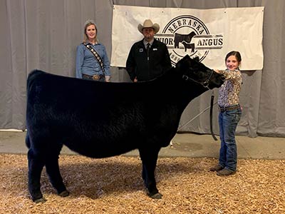 Payton Scott of Gordon, NE with KR Miss 0330