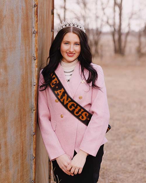 Loganne Barta, Yutan, NE